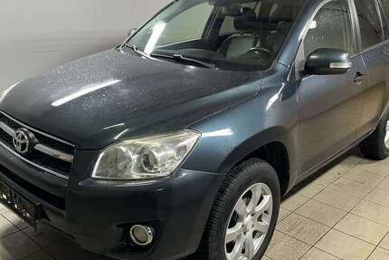Toyota RAV 4 143.000 km 7.900 &euro; Lahr/Schwarzwald 77933