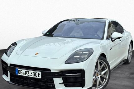 Porsche Panamera 9.999 km 143.880 &euro; Offenburg 77652