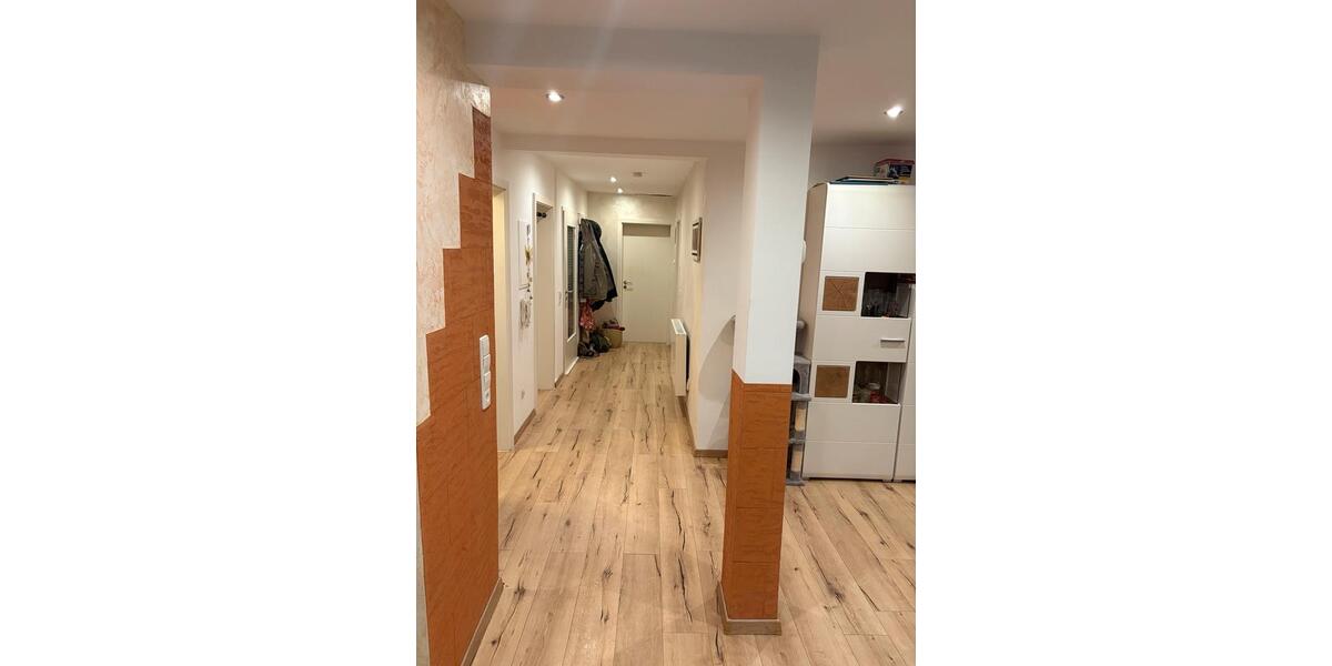 Etagenwohnung Offenburg Elgersweier - 4 Zimmer, 108 m&sup2;, 1.350&euro; | Angebot:25982353