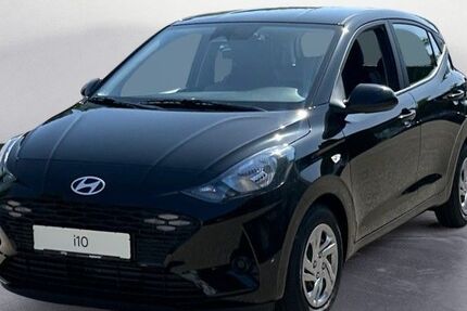 Hyundai i10 2.562 km 14.444 &euro; Offenburg 77652