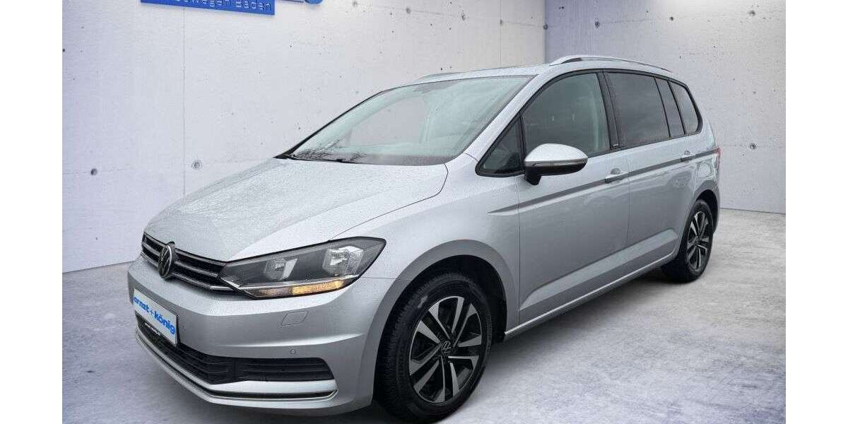 VW Touran 111.877 km 21.190 &euro; Offenburg 77656