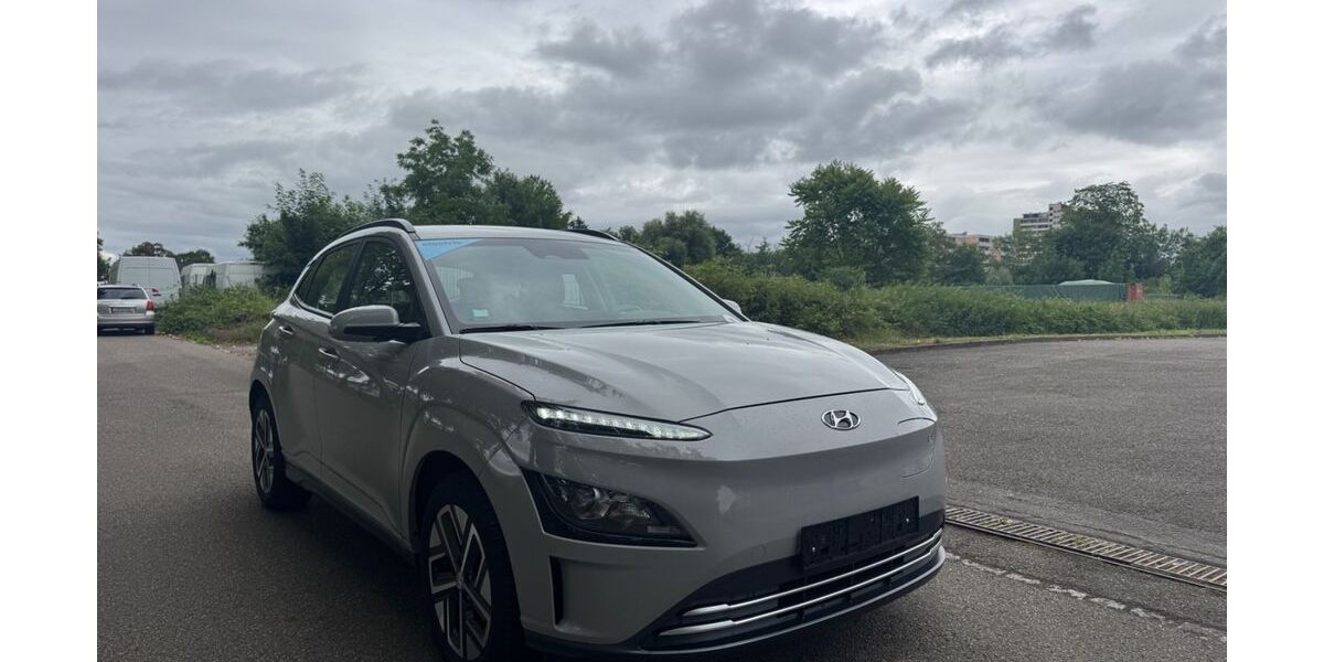 Hyundai KONA 29.000 km 15.999 &euro; Lahr 77933