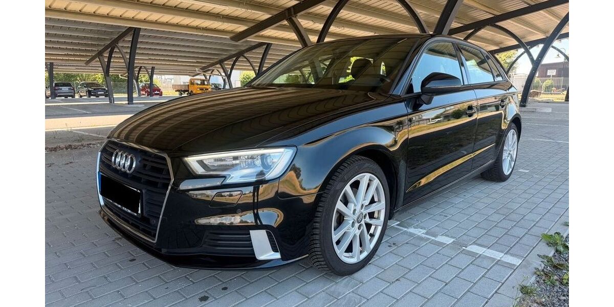 Audi A3 107.000 km 11.990 &euro; Lahr 77933