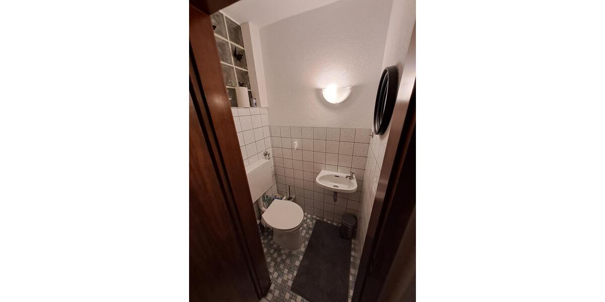 Etagenwohnung Lahr (Schwarzwald) - 4 Zimmer, 100 m&sup2;, 960&euro; | Angebot:25896089