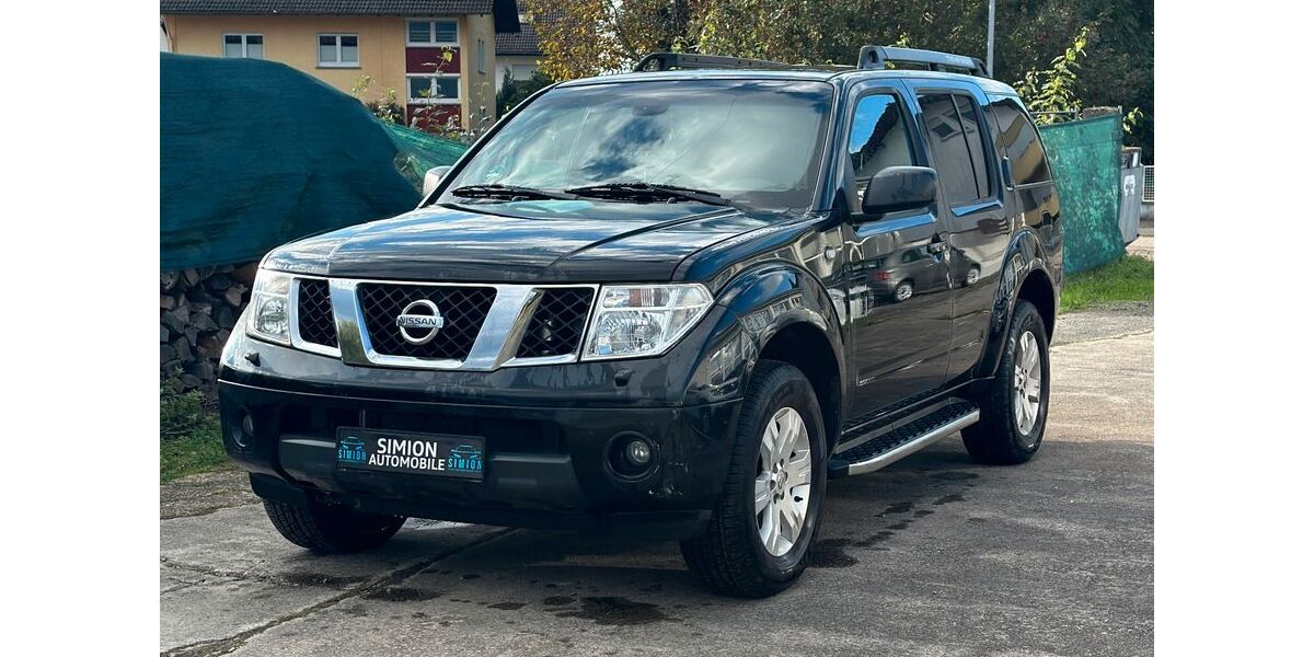 Nissan Pathfinder 298.000 km 11.899 &euro; Sasbach 77880
