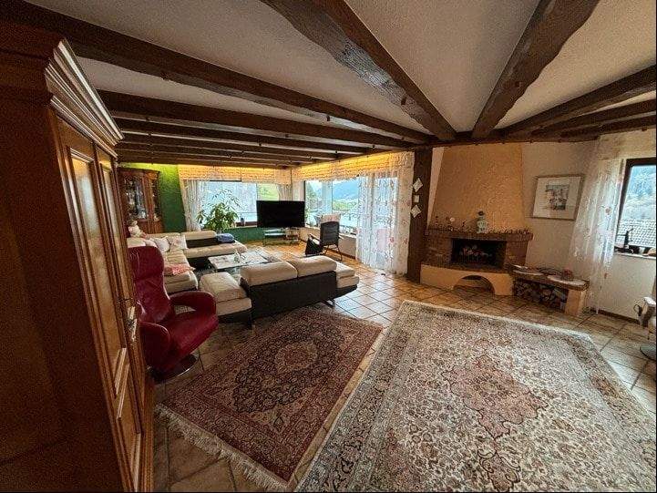 Einfamilienhaus Nordrach - 8 Zimmer, 230 m&sup2;, 650.000&euro; | Angebot:25862499