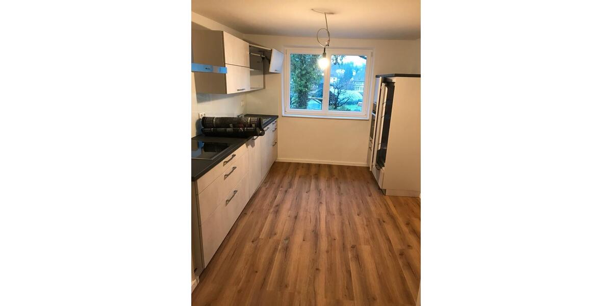 Einfamilienhaus Oberkirch - 5 Zimmer, 120 m&sup2;, 1.820&euro; | Angebot:27617800