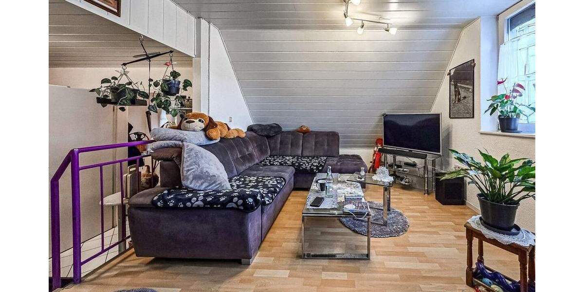 Mehrfamilienhaus, Wohnhaus Kehl Zierolshofen - 7 Zimmer, 239 m&sup2;, 449.000&euro; | Angebot:25774755