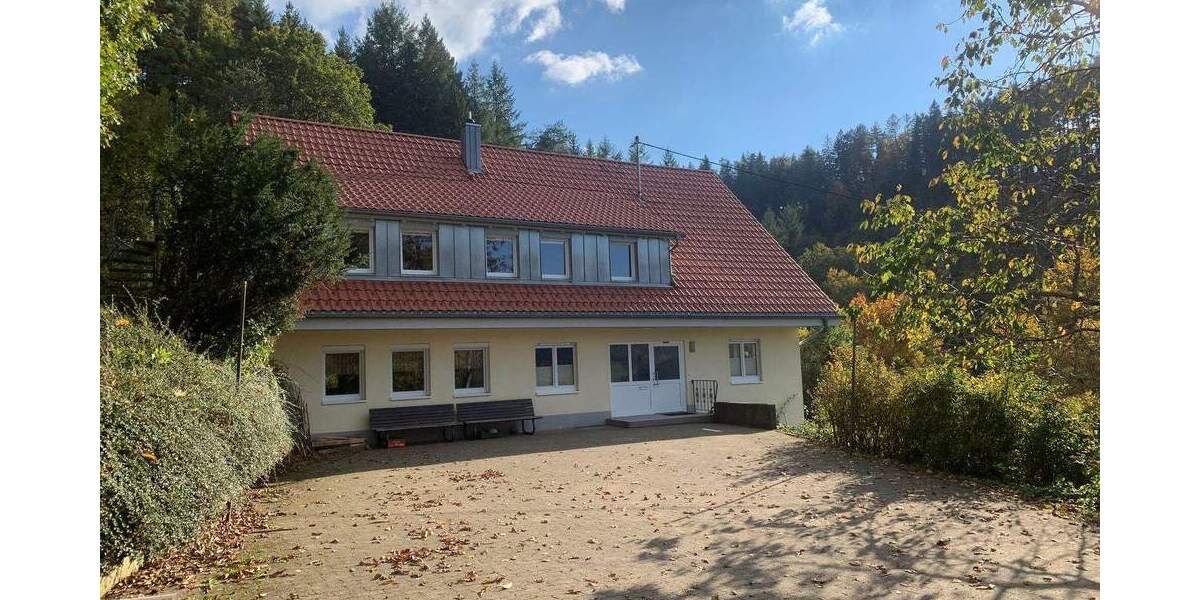 Mehrfamilienhaus, Wohnhaus Oppenau - 675.000&euro; | Angebot:25662414