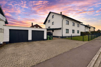 Haus Appenweier - 8 Zimmer, 220 m&sup2;, 680.000&euro; | Angebot:25444245