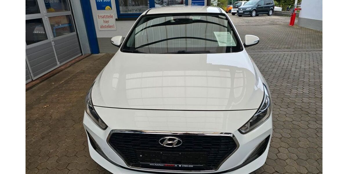 Hyundai i30 53.500 km 14.900 &euro; Appenweier Nesselried 77767