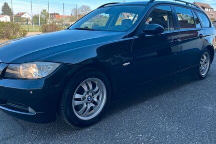 BMW 318 245.000 km 2.499 &euro; Kappel- Grafenhausen 77966