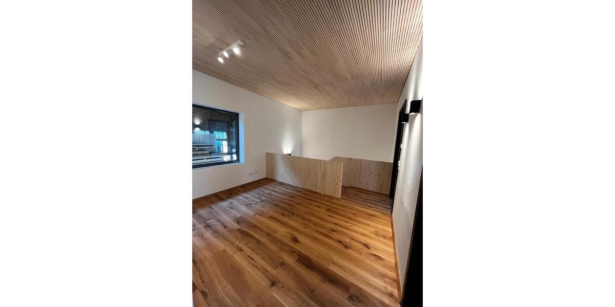 Etagenwohnung Achern - 5 Zimmer, 153 m&sup2;, 1.900&euro; | Angebot:25272121