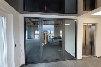 Gewerbeobjekt Appenweier - 1.900&euro; | Angebot:19421774