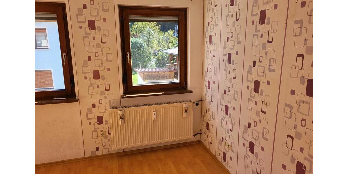 Etagenwohnung Hausach - 3 Zimmer, 65 m&sup2;, 845&euro; | Angebot:25917814