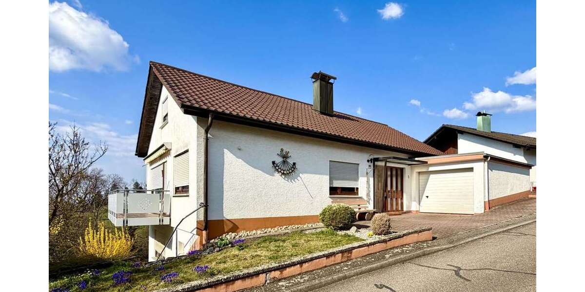 Einfamilienhaus Lauf - 6 Zimmer, 134 m&sup2;, 369.000&euro; | Angebot:25904107