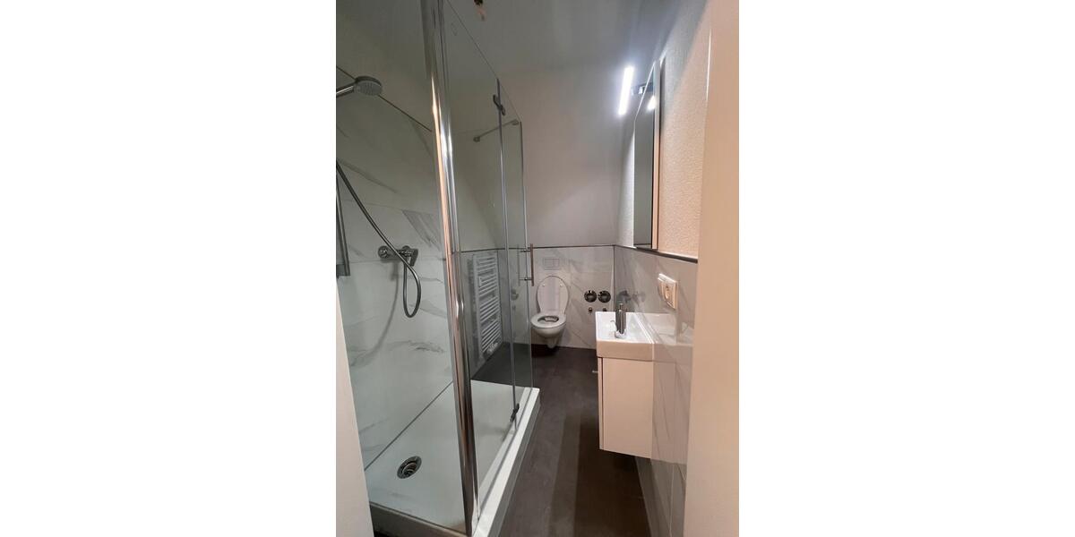 Dachgeschoßwohnung Lahr (Schwarzwald) - 1.5 Zimmer, 53 m&sup2;, 700&euro; | Angebot:26034145