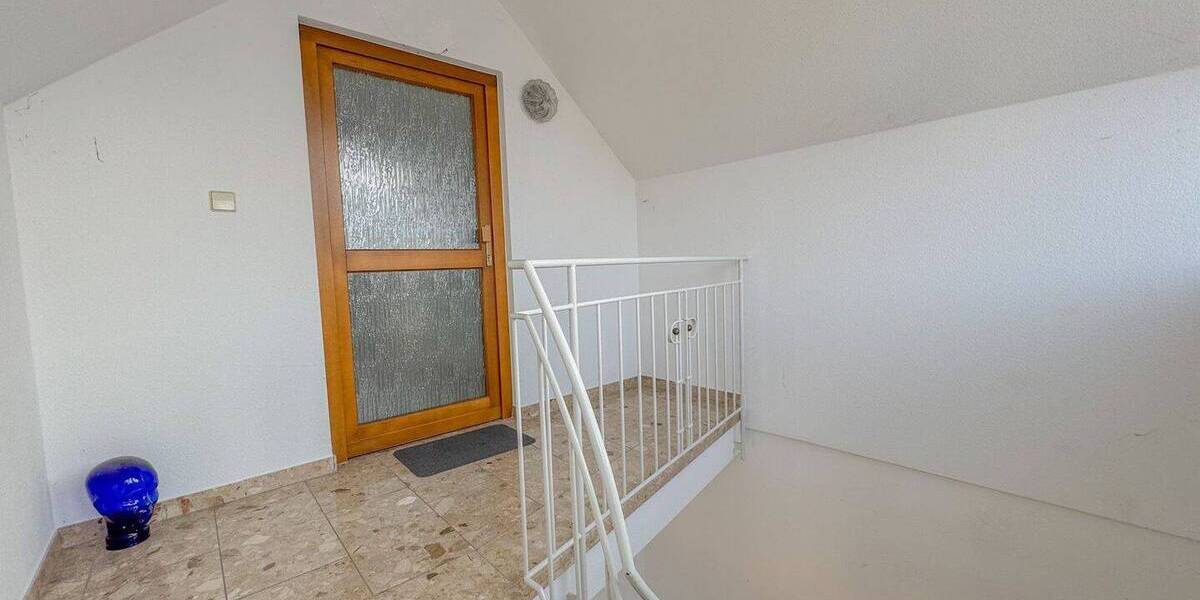 Mehrfamilienhaus, Wohnhaus Friesenheim - 8 Zimmer, 575.000&euro; | Angebot:26080263