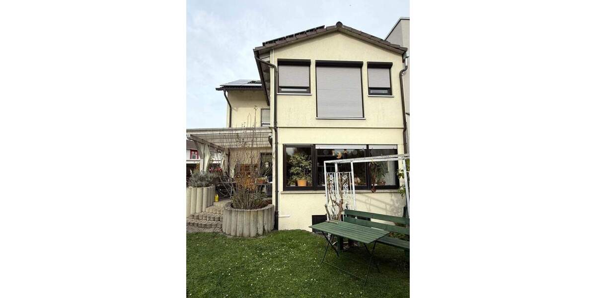 Reihenendhaus Kehl - 7 Zimmer, 169 m&sup2;, 465.000&euro; | Angebot:25669568