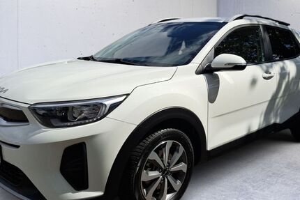 Kia Stonic 26.589 km 17.790 &euro; Offenburg- Industriegebiet Elgersweier-Nord 77656