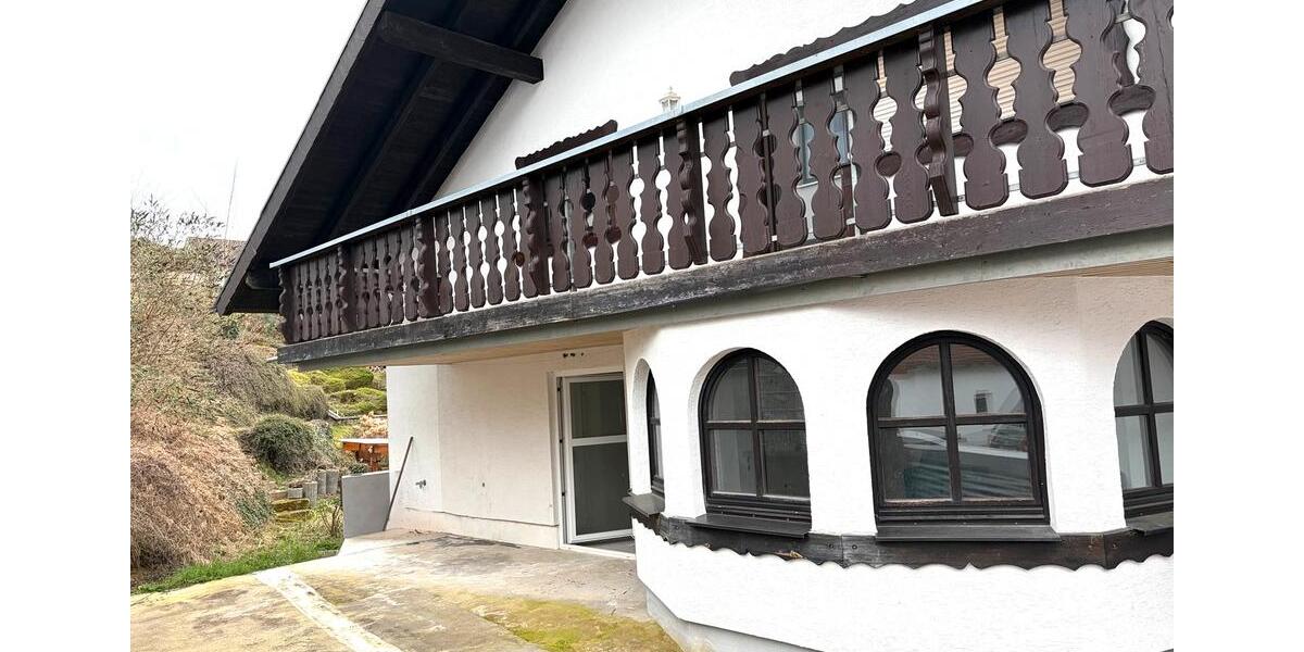 Erdgeschoßwohnung Lahr (Schwarzwald) - 7 Zimmer, 215 m&sup2;, 520.000&euro; | Angebot:25290420