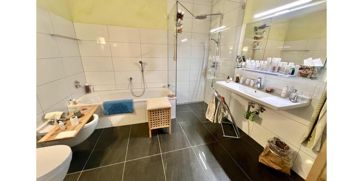 Erdgeschoßwohnung Schuttertal - 2.5 Zimmer, 110 m&sup2;, 790&euro; | Angebot:26048950
