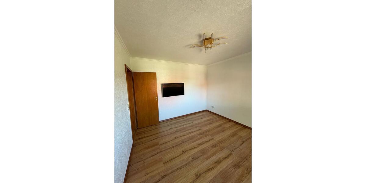 Etagenwohnung Renchen - 3 Zimmer, 70 m&sup2;, 249.000&euro; | Angebot:25936065