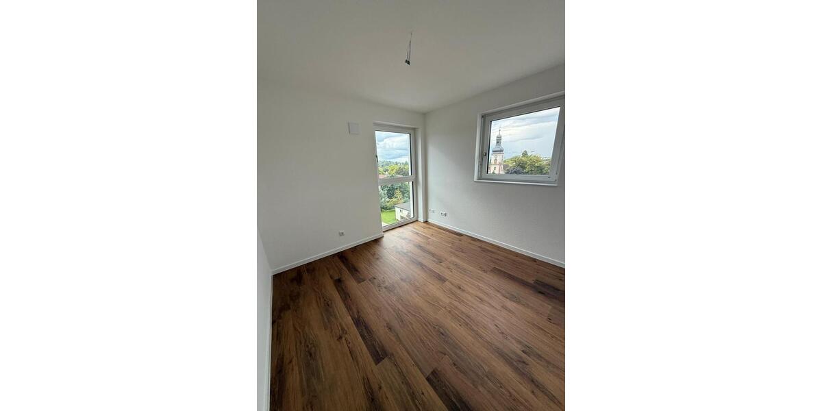 Einfamilienhaus Lahr (Schwarzwald) - 6 Zimmer, 118 m&sup2;, 1.521&euro; | Angebot:24567722