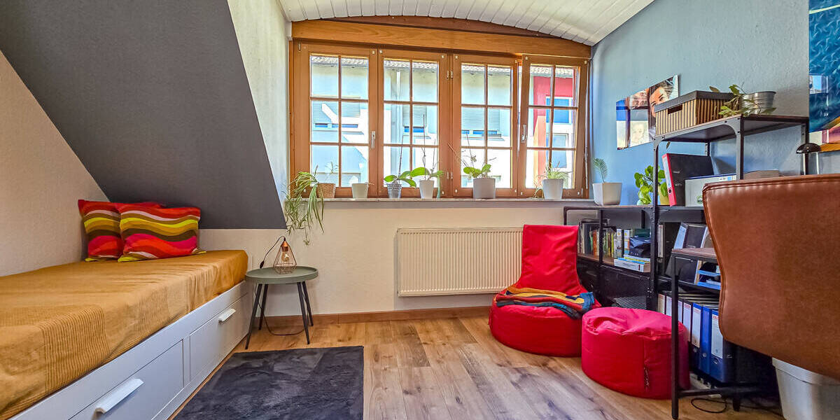 Etagenwohnung Kehl - 4 Zimmer, 120 m&sup2;, 349.000&euro; | Angebot:25694415