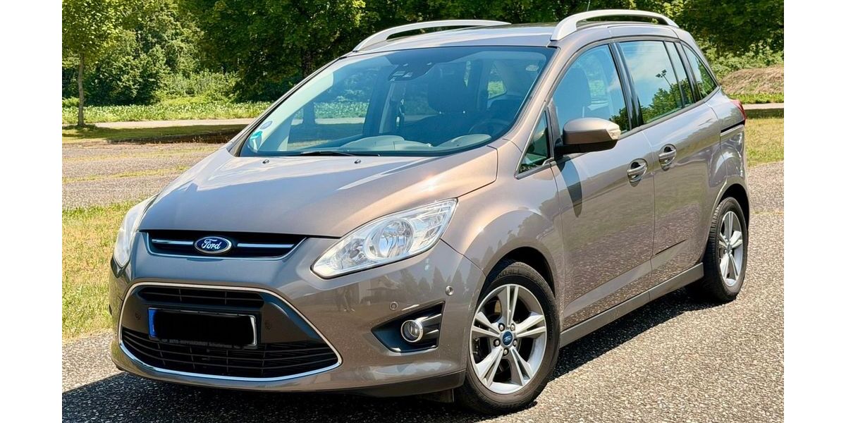 Ford Grand C-Max 74.000 km 5.990 &euro; Offenburg 77652