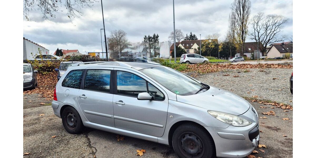 Peugeot 307 248.000 km 650 &euro; Lahr 77933