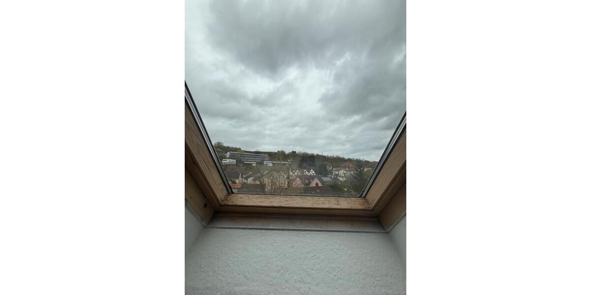 Dachgeschoßwohnung Lahr (Schwarzwald) - 3 Zimmer, 70 m&sup2;, 1.000&euro; | Angebot:26033404