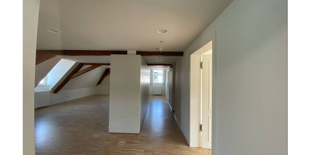 Gewerbeobjekt Gengenbach - 4 Zimmer, 1.780&euro; | Angebot:25797297