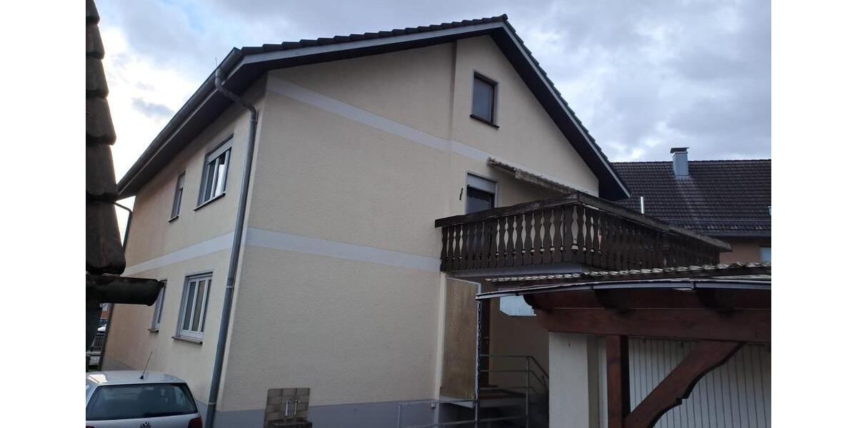 Etagenwohnung Lahr (Schwarzwald) - 4 Zimmer, 100 m&sup2;, 960&euro; | Angebot:25896089