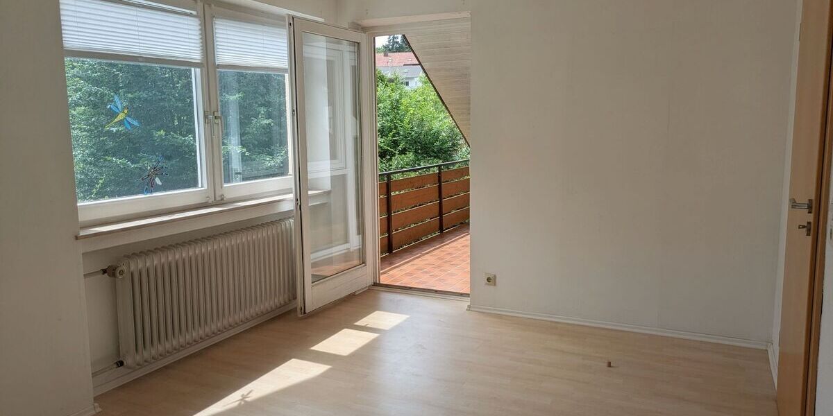 Toplage in Zell-Weierbach: Großzügiges, helles und ruhiges Haus umgeben von viel Grün - Einfamilienhaus Offenburg Rammersweier | Angebot:27018965