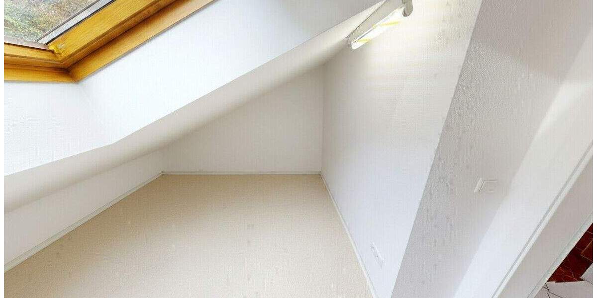 Etagenwohnung Seebach - 2 Zimmer, 69 m&sup2;, 147.000&euro; | Angebot:25660479