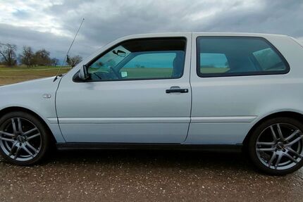 VW Golf 128.000 km 4.500 &euro; Rheinau-Helmlingen 77866