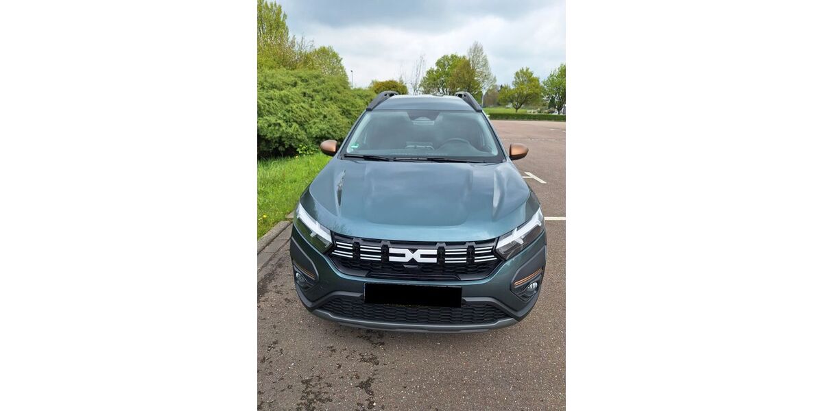 Dacia Jogger 8.300 km 23.000 &euro; Offenburg 77652