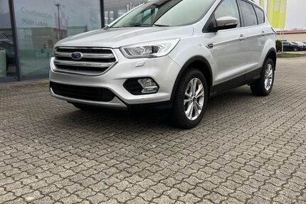 Ford Kuga 64.555 km 14.999 &euro; Achern 77855