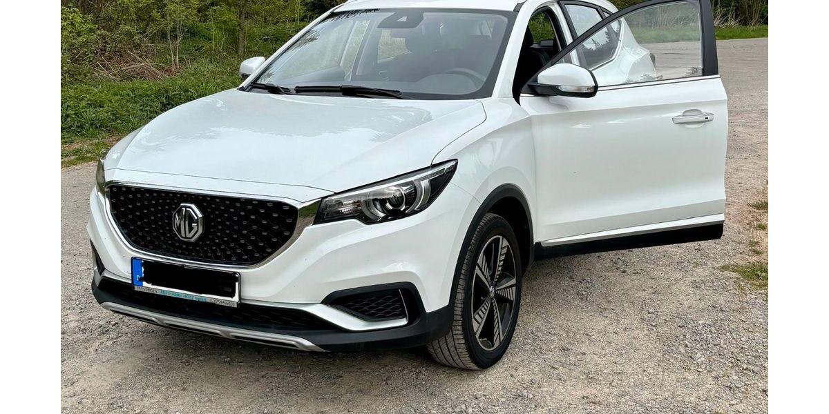 MG ZS 49.220 km 13.250 &euro; Steinach 77790