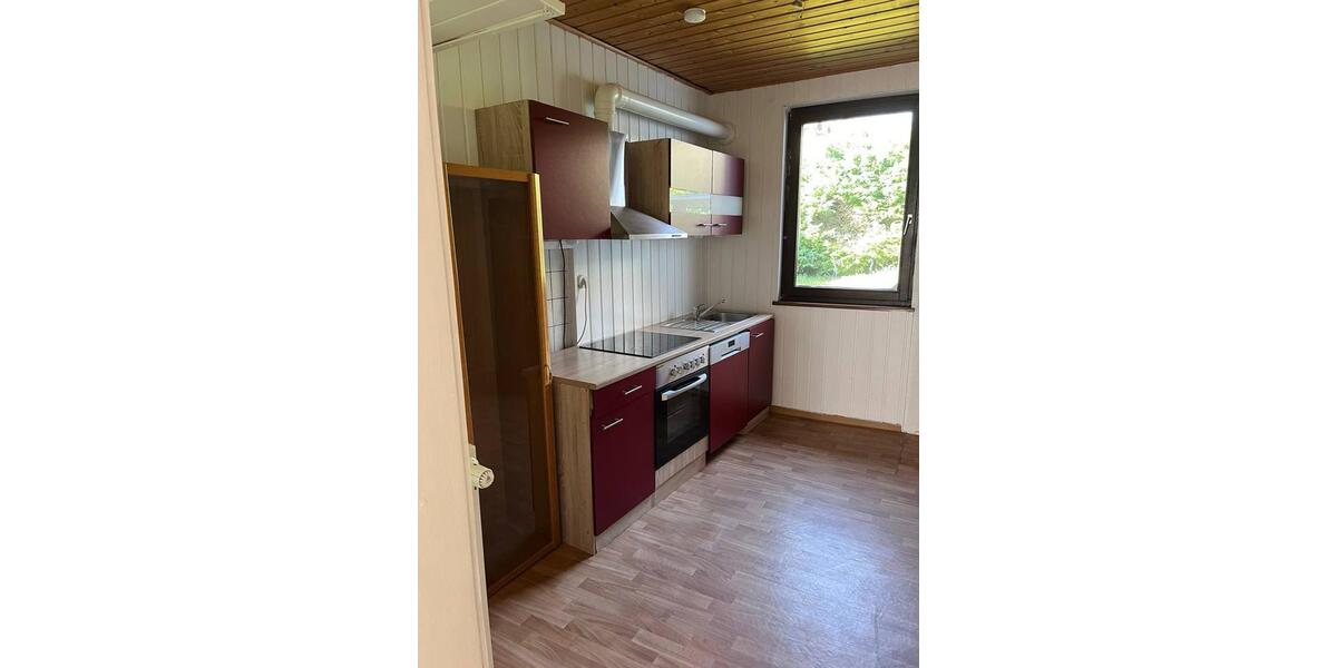 Etagenwohnung Lahr (Schwarzwald) - 2.5 Zimmer, 76 m&sup2;, 750&euro; | Angebot:26687973