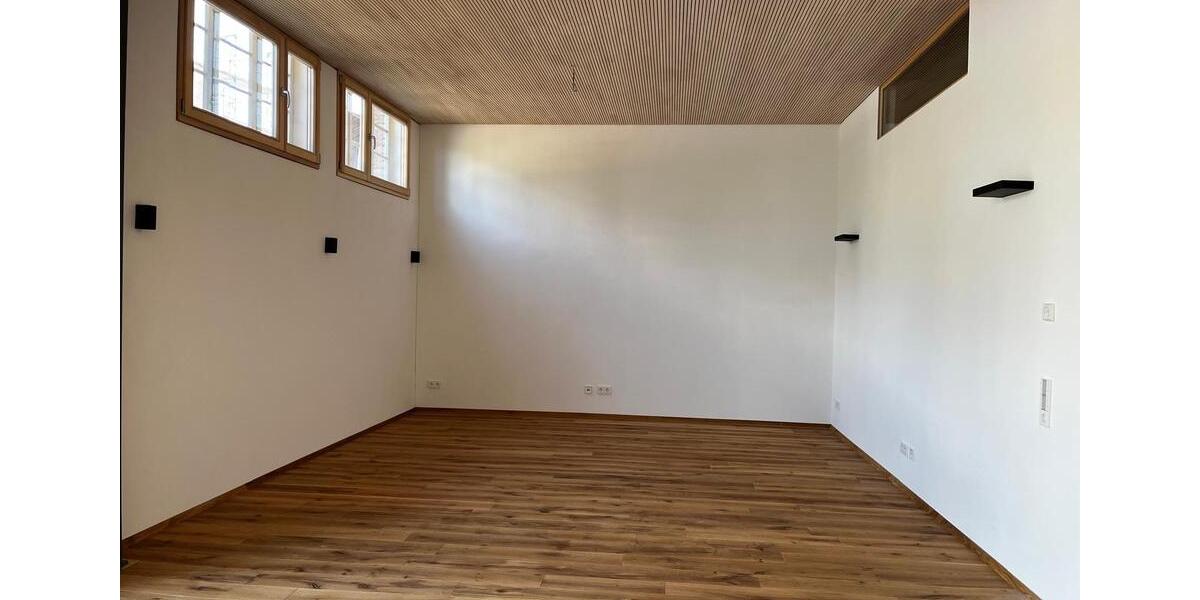 Etagenwohnung Achern - 5 Zimmer, 153 m&sup2;, 1.900&euro; | Angebot:25272121