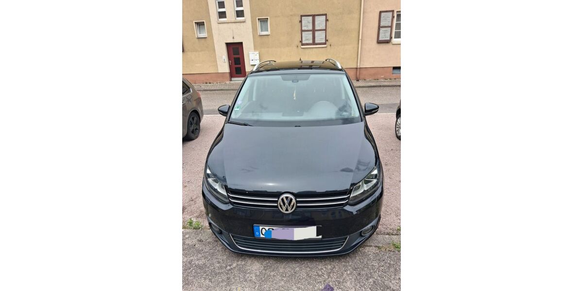 VW Touran 173.149 km 7.200 &euro; kehl 77694