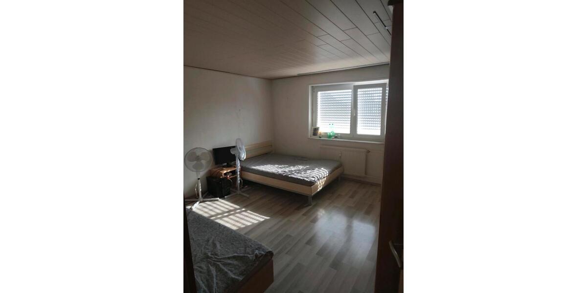 Etagenwohnung Herbolzheim - 4 Zimmer, 92 m&sup2;, 300.000&euro; | Angebot:27019200