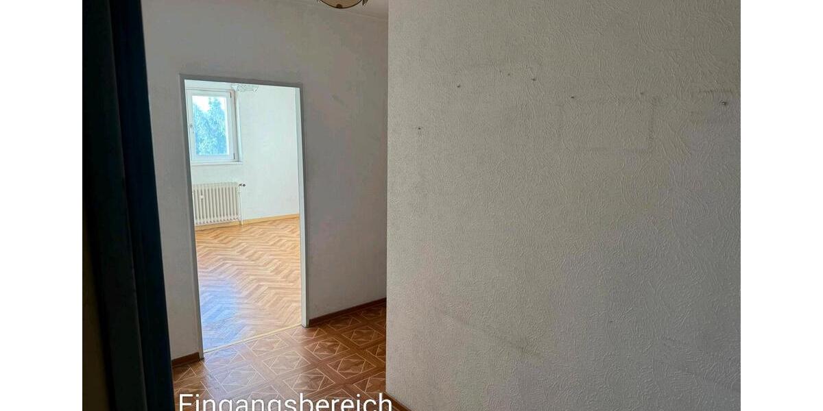 Etagenwohnung Lahr (Schwarzwald) - 3 Zimmer, 82 m&sup2;, 200.000&euro; | Angebot:26019887