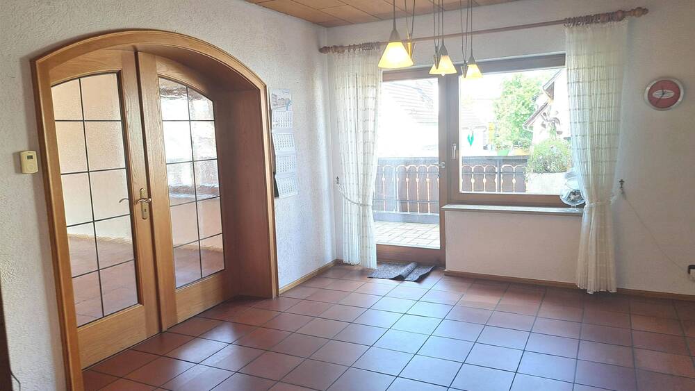 Mehrfamilienhaus, Wohnhaus Lahr - 6 Zimmer, 225 m&sup2;, 649.000&euro; | Angebot:25778876