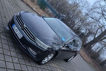 VW Passat Variant 218.000 km 14.900 &euro; Kippenheim 77971