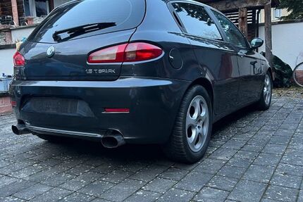 Alfa Romeo 147 145.300 km 2.999 &euro; Lahr 77933