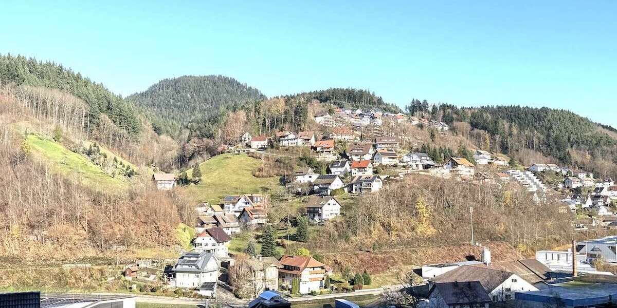 Etagenwohnung Bad Peterstal-Griesbach Griesbach - 4 Zimmer, 102 m&sup2;, 198.000&euro; | Angebot:25291796