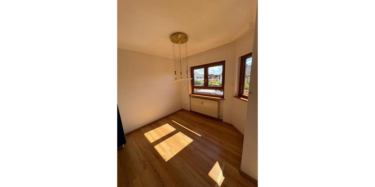 Etagenwohnung Renchen - 3 Zimmer, 70 m&sup2;, 259.000&euro; | Angebot:25936065